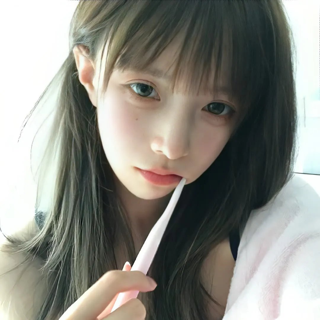 踉跄女孩